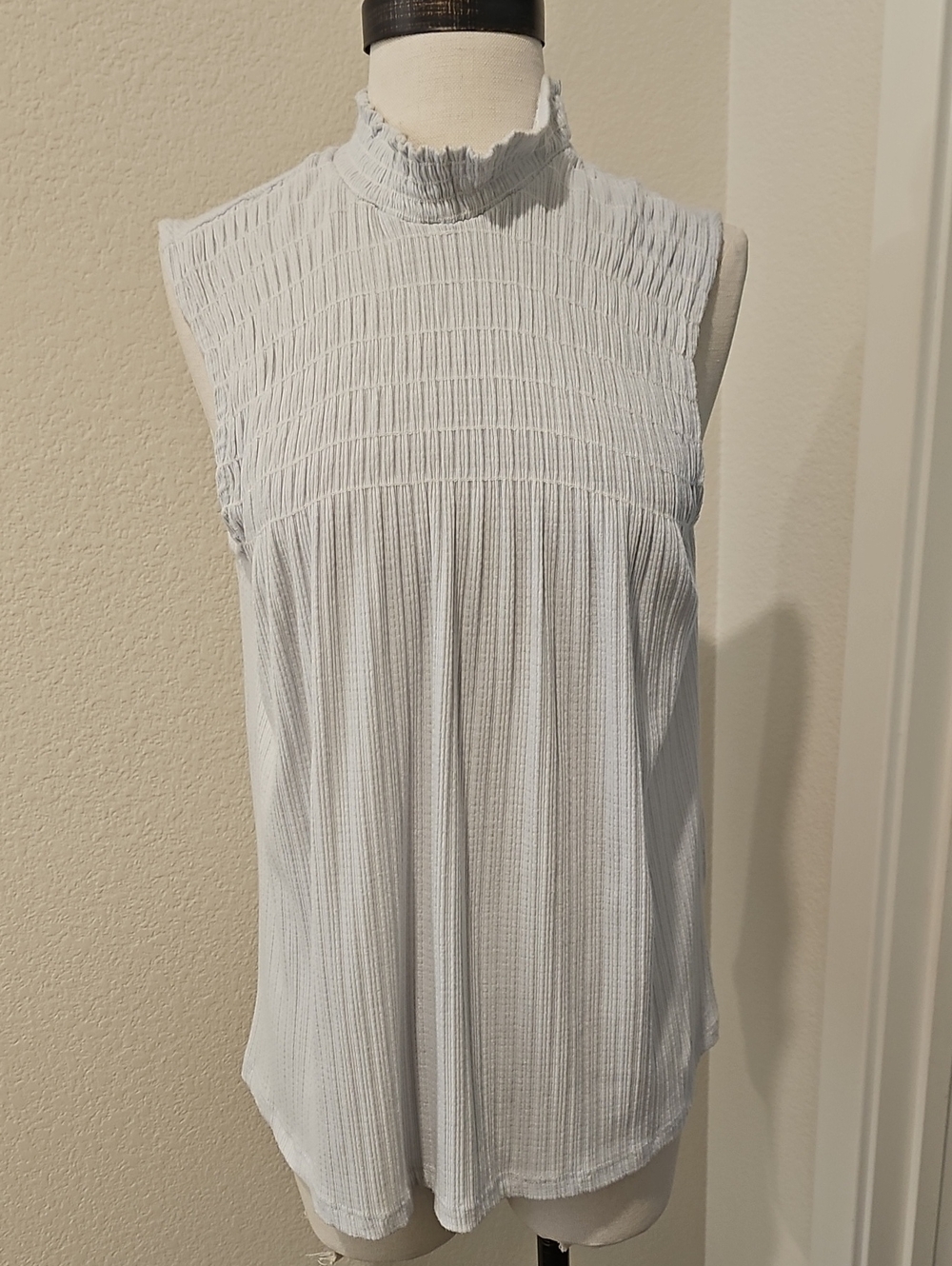 Pleione White Smocked Mock Neck Sleeveless Camisole
